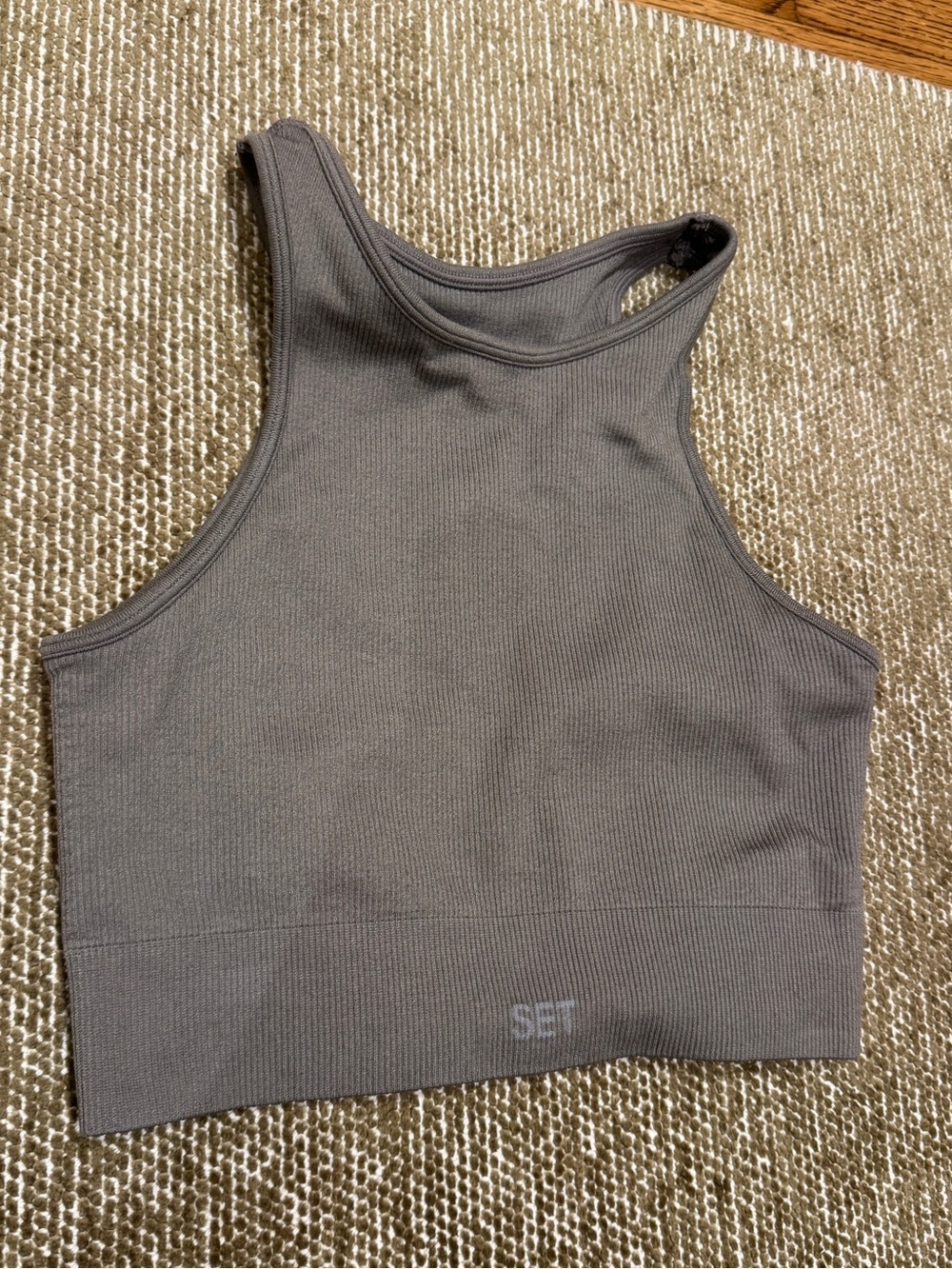 SET Active Ribbed High-Neck Sports Bra in Gray